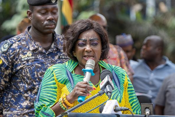 The Minister for Sanitation and Water Resources, Hon. Dr. Freda Akosua Prempeh has commissioned 38 completed Institutional Water Sanitation and Hygiene(WASH) facilities.
